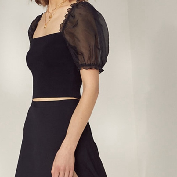 Aritzia Wilfred Puff Sleeve Top Black - Picture 2 of 3